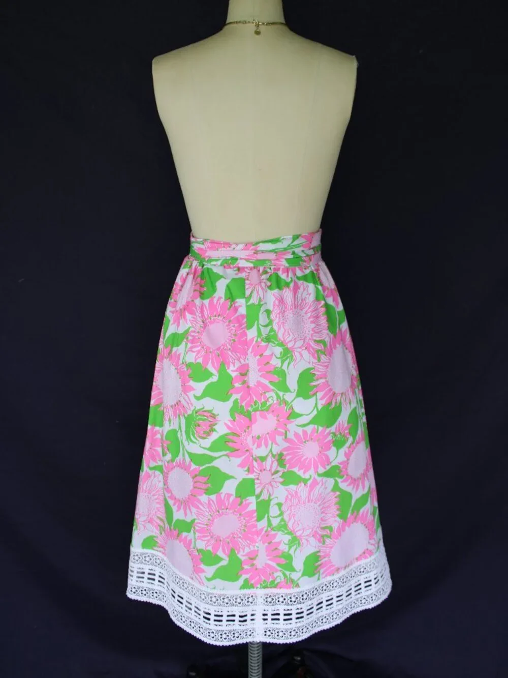 The Lilly Pulitzer vintage midi crochet lace dress skirt sunflowers pink green - Picture 8 of 10